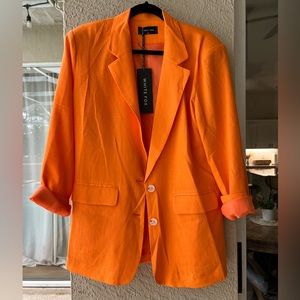 White fox boutique orange blazer. Size S/M. Oversized fit. NWT